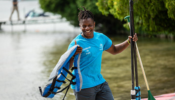 Gallery image</perch:else>