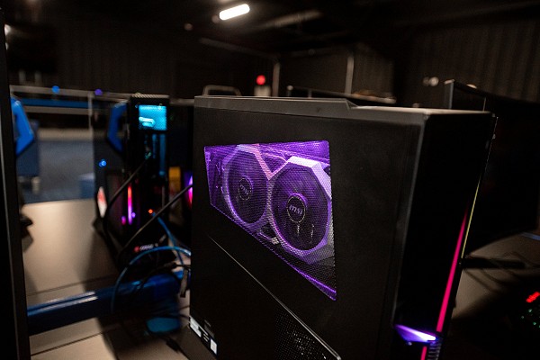 esports gaming PC