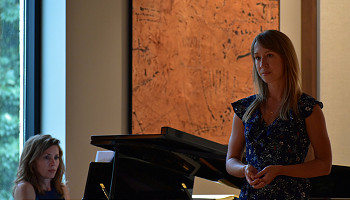 Gallery image</perch:else>