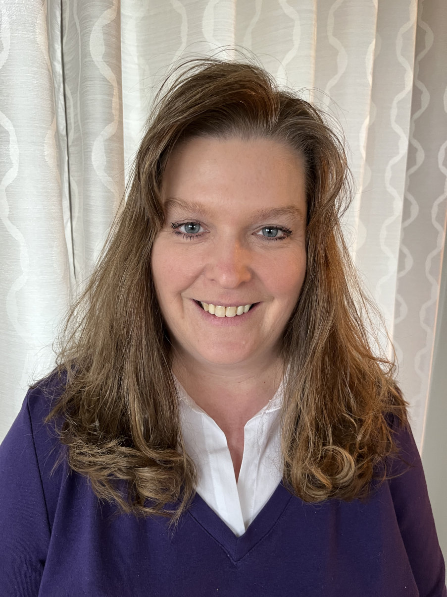 Serving students in passion for Outstanding Adjunct winner