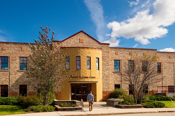 Lakeland University Laun Center